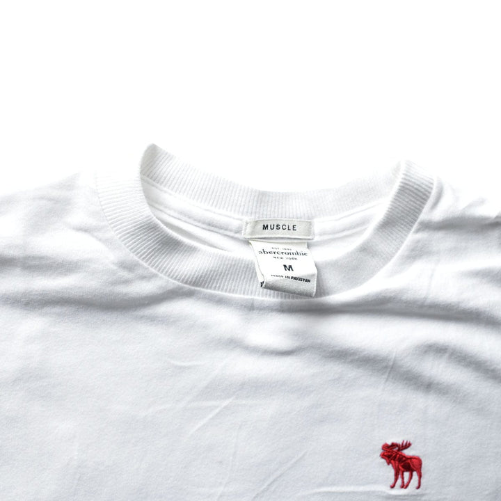 Kids  White Round Neck Plain T-Shirt ( 10 YEARS TO 14 YEARS ) - Deeds.pk